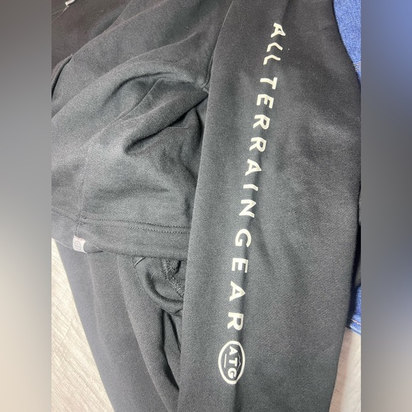 ATG by Wrangler Cropped Sweatshirt Small - Picture 5 of 8